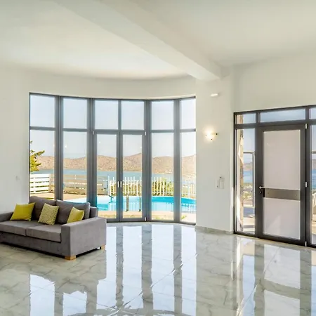 Joy Of The Sky Villa *